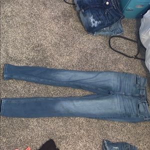 Hollister jeans